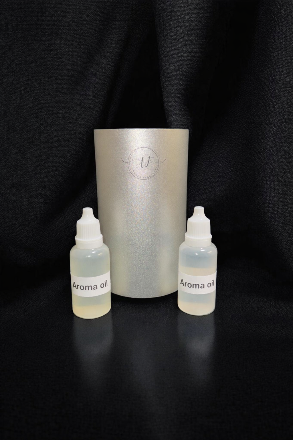 Breeze Portable diffuser|Ready to Use (2 x 20ml Aroma Oils Included)